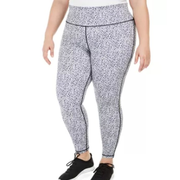 Plus Size Black and White Leggings - 1X - Picture 1 of 6